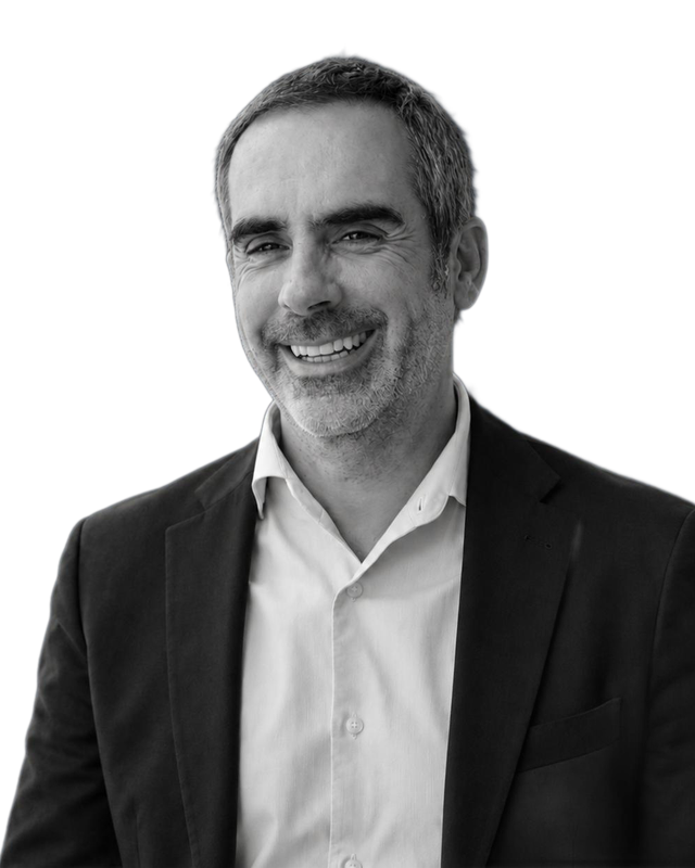 Retrato en blanco y negro de Iván Cabeza Mora